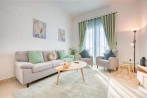 Modern Spacious Two bedrooms apartment with Terrace